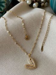 Luseera Pozłacany naszyjnik z zawieszką - dł. 45 cm rozmiar: onesize. Żółte naszyjniki Luseera, z materiału, z cyrkonią, pozłacane. Za 39.99 zł.