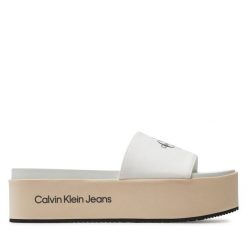 Klapki Calvin Klein Jeans. Klapki Calvin Klein Jeans, bez wzorów, z jeansu, bez obcasa, bez zapięcia. Za 299.99 zł.