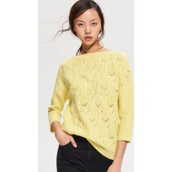 Sweter z dekoltem w łódkę - Żółty. Swetry marki Reserved. Za 59.99 zł.