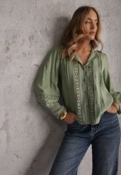 Zielona Koszula ze Stójką i Koronką Phaeninca. Zielone koszule Renee, l, bez wzorów, z koronki, eleganckie, bez kołnierzyka, bez ramiączek. Za 129.99 zł.