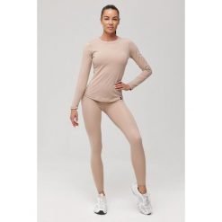 Damska bielizna termoaktywna szybkoschnąca Rough Radical Montana. Brązowa bielizna termoaktywna damska ROUGH RADICAL, bez wzorów, bez ramiączek, narciarskie. W wyprzedaży za 164.92 zł.