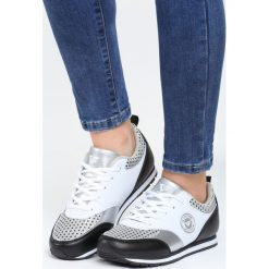 Srebrno-Czarne Buty Sportowe It's Time. Buty treningowe marki Born2be. Za 79.99 zł.