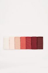 Women'secret figi Autume Base 7-pack. Figi women'secret, bez wzorów. W wyprzedaży za 110.99 zł.