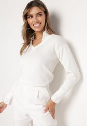 Biały Sweter z Koszulową Wstawką i Dekoltem w Serek Terviap. Białe swetry Born2be, m, bez wzorów, z jeansu, eleganckie, bez ramiączek. W wyprzedaży za 101.99 zł.