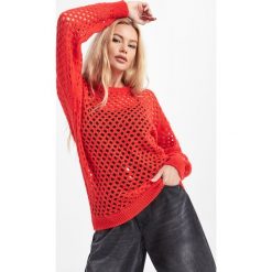 Sweter TWINSET. Czerwone swetry Twinset Milano, s, w ażurowe wzory, bez ramiączek. Za 839.00 zł.