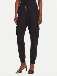Liu Jo Sport Spodnie dresowe TA5043 JS182 Czarny Regular Fit. Czarne spodnie dresowe Liu Jo Sport, bez wzorów, z dresówki. Za 589.99 zł.
