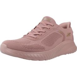Buty SKECHERS BOBS SQUAD CHAOS Rose. Czerwone buty treningowe Skechers, bez wzorów, bez zapięcia, trekkingowe, skechers sport. Za 360.74 zł.