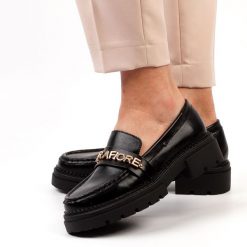 Czarne loafersy na traperze, mokasyny damskie La.Fi 001b-pu. Czarne mokasyny La.Fi, bez wzorów, ze skóry. Za 189.00 zł.