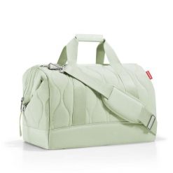 Torba ALLROUNDER L, puffer iced matcha. Torby podróżne Reisenthel, bez wzorów, z materiału, na ramię, pikowane. Za 359.00 zł.