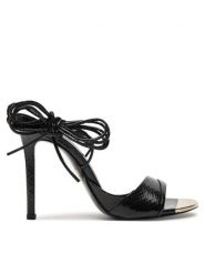 Just Cavalli Sandały 76RA3S21 Czarny. Czarne sandały Just Cavalli, bez wzorów, ze skóry, bez obcasa, na szpilce, bez zapięcia. Za 1,439.00 zł.