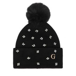 Czapka Guess. Czarne czapki zimowe Guess, z aplikacjami. Za 154.99 zł.
