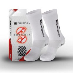 Skarpetki Tape Design Allround Superlight. Białe skarpetki TAPEDESIGN, z aplikacjami, z bawełny. Za 142.10 zł.