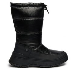 Śniegowce Caprice. Czarne śniegowce Caprice, bez wzorów, bez zapięcia. Za 499.99 zł.