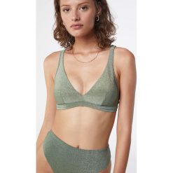 Rave Opalizująca, Trójkątna Góra Od Bikini - 42 - Zielony - Etam. Zielone bikini Etam, bez wzorów, klasyczne. Za 149.90 zł.