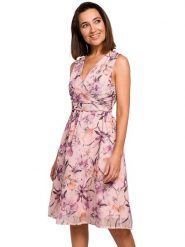 Stylove Sukienka w kolorze jasnoróżowym ze wzorem rozmiar: M. Różowe sukienki Stylove, m, bez wzorów, bez kołnierzyka, bez ramiączek, midi. Za 255.95 zł.