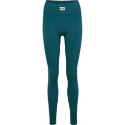 Damskie legginsy bezszwowe prążkowane Hummel Pulse. Zielone legginsy Hummel, bez wzorów, prążkowane, sportowe. Za 163.50 zł.