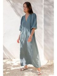 RUBY TUESDAY Sukienka "Rense" w kolorze niebieskoszarym rozmiar: 36. Niebieskie sukienki RUBY TUESDAY, bez wzorów, bez kołnierzyka, bez ramiączek, maxi. Za 403.15 zł.