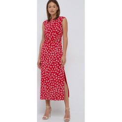 Lauren Ralph Lauren sukienka kolor czerwony midi prosta. Czerwone sukienki Lauren Ralph Lauren, na co dzień, bez wzorów, bez kołnierzyka, bez ramiączek, midi, proste. Za 929.99 zł.