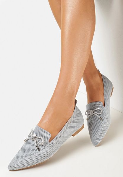 Szare Balerinki z Perforacją i Ozdobną Kokardką Dulca. Szare baleriny Born2be, bez wzorów, ze szpiczastym noskiem, bez obcasa, bez zapięcia. W wyprzedaży za 41.24 zł.