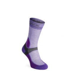 Skarpety rowerowe damskie Bridgedale MTB Summer Weight T2 Coolmax Sport Boot. Fioletowe skarpetki Bridgedale, bez wzorów. Za 58.99 zł.