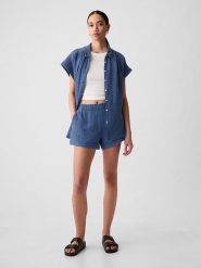 GAP Szorty w kolorze niebieskim rozmiar: XL. Niebieskie szorty GAP, bez wzorów, z bawełny. Za 43.99 zł.