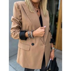 Marynarka Makalu Camel. Brązowe marynarki i żakiety ClothStore, l, bez wzorów, z poliesteru, bez ramiączek. Za 219.00 zł.