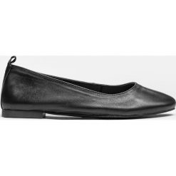 Czarne baleriny damskie. Baleriny marki Kazar. Za 269.00 zł.