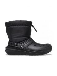 Crocs Kalosze "Classic Lined Neo Puff" w kolorze czarnym rozmiar: 41-42. Czarne kalosze Crocs, bez wzorów, bez zapięcia. Za 219.08 zł.
