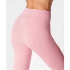 Legginsy sportowe dla kobiet z kopertowym tyłem Carpatree Balletcore. Czerwone legginsy Carpatree, bez wzorów, sportowe. Za 219.99 zł.