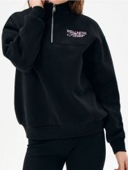 Bluza z haftowanym napisem - czarny. Czarne bluzy Sinsay, l, bez wzorów, bez ramiączek, bez kaptura. Za 49.99 zł.