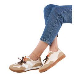 Beżowe sneakersy trampki z kolorowymi sznurówkami beżowy. Brązowe trampki bez wzorów, z gumy, klasyczne, bez zapięcia. Za 79.62 zł.