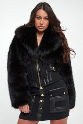 Kurtka damska z futrem ELISABETTA FRANCHI. Kurtki Elisabetta Franchi, bez wzorów, bez kaptura. Za 4,249.00 zł.