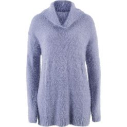 Sweter oversize z przędzy z długim włosem bonprix jasny lawendowy. Swetry marki INESIS. Za 69.99 zł.