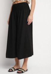 Czarne Szerokie Spodnie Typu Kuloty Ozdobione Marszczeniem Fenalida. Czarne jeansy Born2be, bez wzorów, z jeansu, eleganckie. Za 79.99 zł.