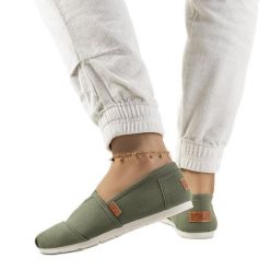 PA1 Zielone tenisówki Basser khaki. Brązowe trampki PA1, bez wzorów, z materiału, bez zapięcia. Za 79.00 zł.