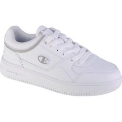 Buty Champion Rebound Low W S11469-CHA-WW001 białe. Białe buty treningowe Champion, bez wzorów, z gumy, bez zapięcia. Za 282.15 zł.