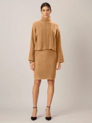 APART 2-częściowy zestaw w kolorze jasnobrązowym rozmiar: 42. Brązowe sukienki Apart, bez wzorów, z dzianiny, bez kołnierzyka, bez ramiączek, midi. Za 271.67 zł.