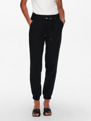 ONLY Spodnie dresowe 15203946 Czarny Regular Fit. Czarne spodnie dresowe ONLY, bez wzorów, z dresówki. Za 109.99 zł.