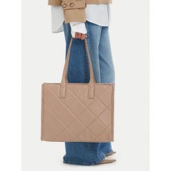 Torebka JENNY. Brązowe torebki klasyczne Jenny, bez wzorów, bez dodatków. Za 159.99 zł.