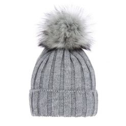 Czapka Zimowa z Pomponem Damska - Szara. Szare czapki zimowe Molly, bez wzorów, z materiału. Za 59.90 zł.