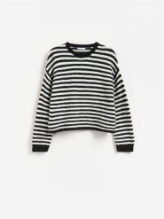 Sweter z domieszką wełny - czarny. Czarne swetry Reserved, l, bez wzorów, z dzianiny, bez ramiączek. Za 119.99 zł.