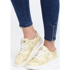 Żółte Buty Sportowe Dutch Girl. Buty sportowe lifestyle marki KALENJI. Za 79.99 zł.