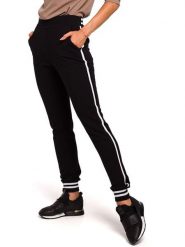 Made of emotion Spodnie dresowe w kolorze czarnym rozmiar: M. Czarne spodnie dresowe Made Of Emotion, bez wzorów, z dresówki. Za 174.99 zł.