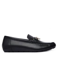 Mokasyny Tommy Hilfiger. Czarne mokasyny Tommy Hilfiger, bez wzorów. Za 489.99 zł.