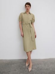 BGN Sukienka w kolorze jasnozielonym rozmiar: 40. Zielone sukienki BGN, na imprezę, bez wzorów, z tkaniny, bez kołnierzyka, bez ramiączek, midi. Za 127.95 zł.