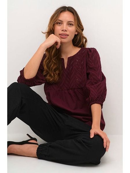 CULTURE Bluzka w kolorze bordowym rozmiar: XL. Czerwone bluzki Culture, xl, bez wzorów, z bawełny, bez kołnierzyka, bez ramiączek. Za 96.37 zł.