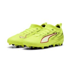 Młodzieżowe buty piłkarskie ULTRA 6 MATCH MG PUMA. Czarna buty do biegania Puma, bez wzorów, bez zapięcia, do biegania. Za 279.00 zł.