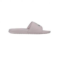 Klapki damskie Nike Benassi Jdi. Czerwone klapki Nike, bez wzorów, z dzianiny, sportowe, bez obcasa, bez zapięcia. Za 234.00 zł.