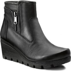 Botki SERGIO BARDI - Arcevia FW127281217HB 101. Czarne botki Sergio Bardi, bez wzorów, z futra, bez obcasa, na obcasie, bez zapięcia. W wyprzedaży za 219.00 zł.