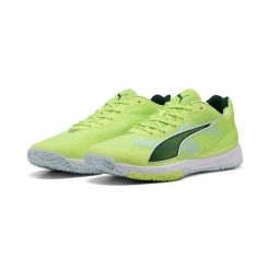 Buty do piłki ręcznej unisex Accelerate Turbo 4 PUMA. Białe buty sportowe lifestyle Puma, bez wzorów, bez zapięcia, do piłki ręcznej. Za 462.15 zł.